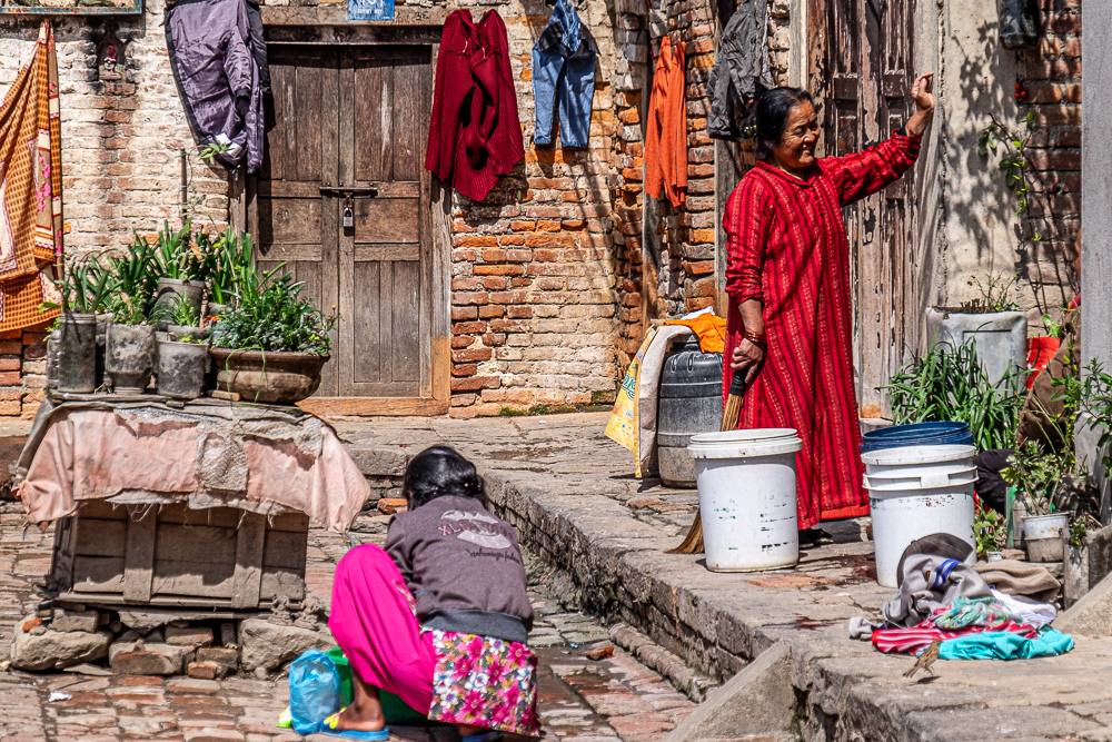 Kathmandhu Wash Day by Jane Tearle