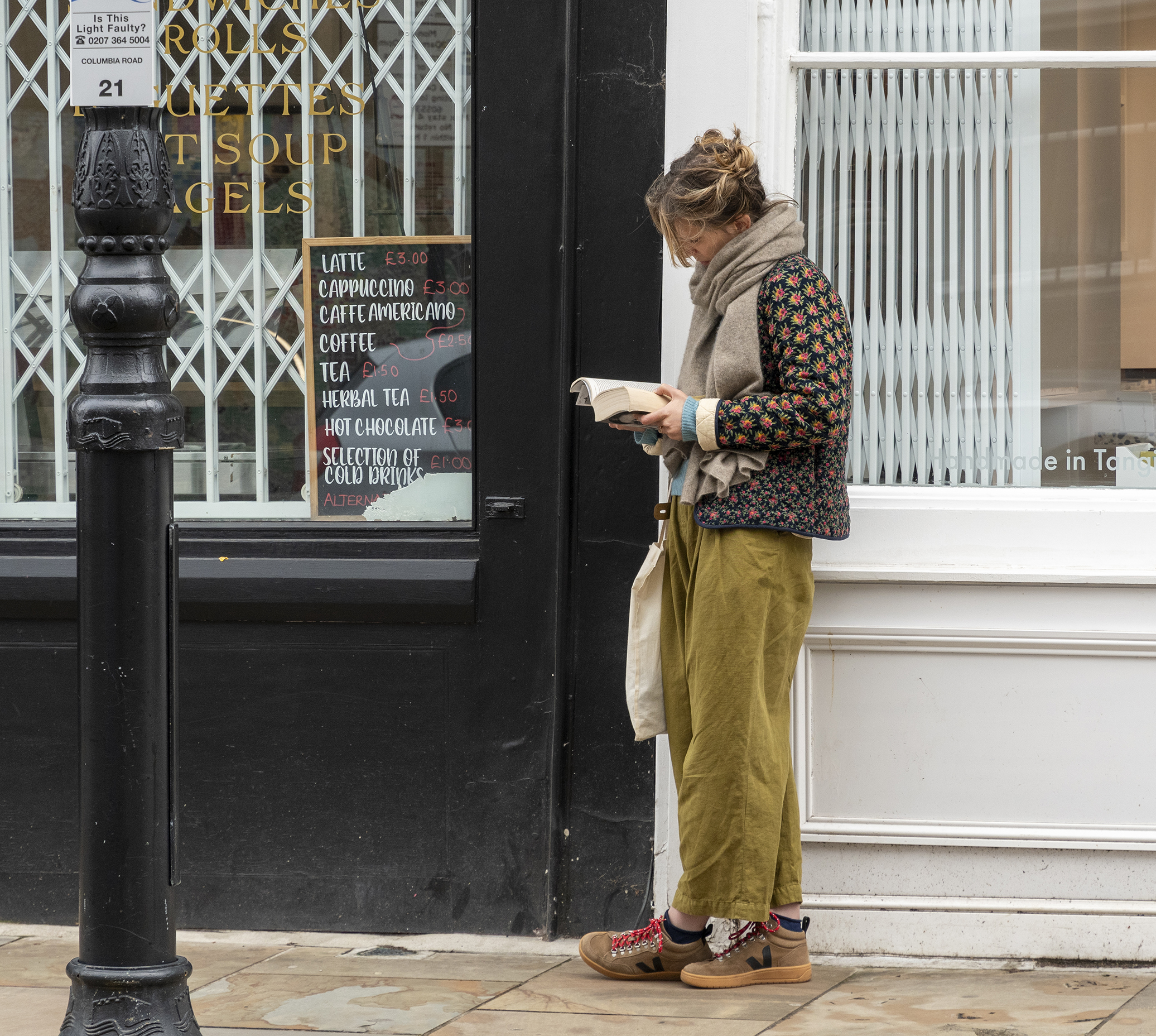 London Columbia Road Obviously A Good Book Judy Hicks LRPS