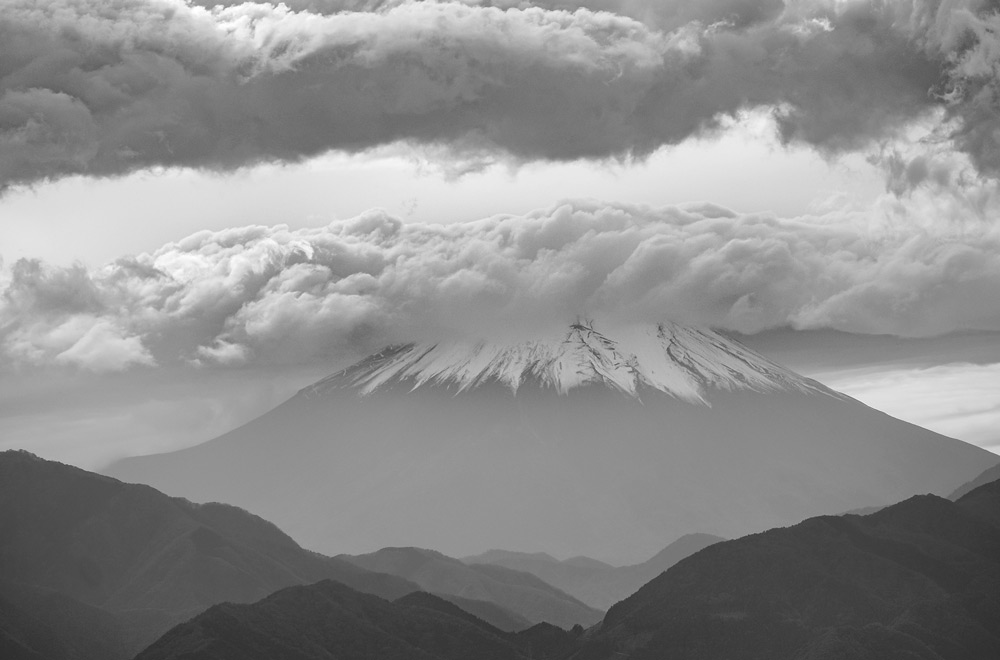 1X6mount Fuji By Sue Searle