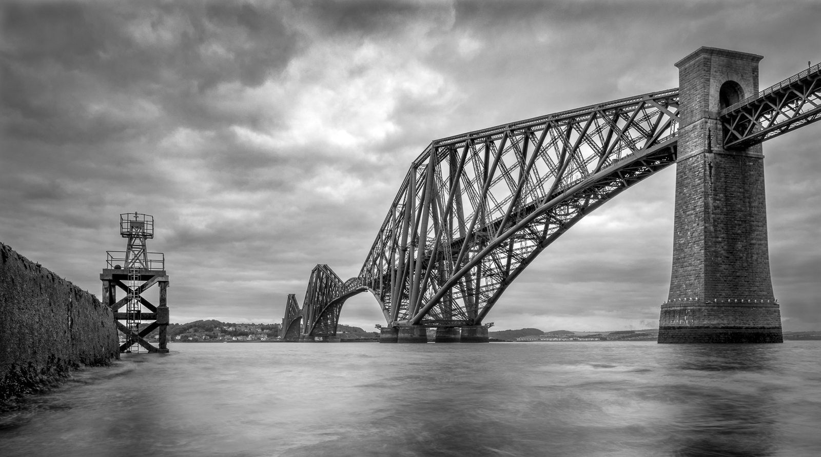 10 - To North Queensferry by Colin Houston