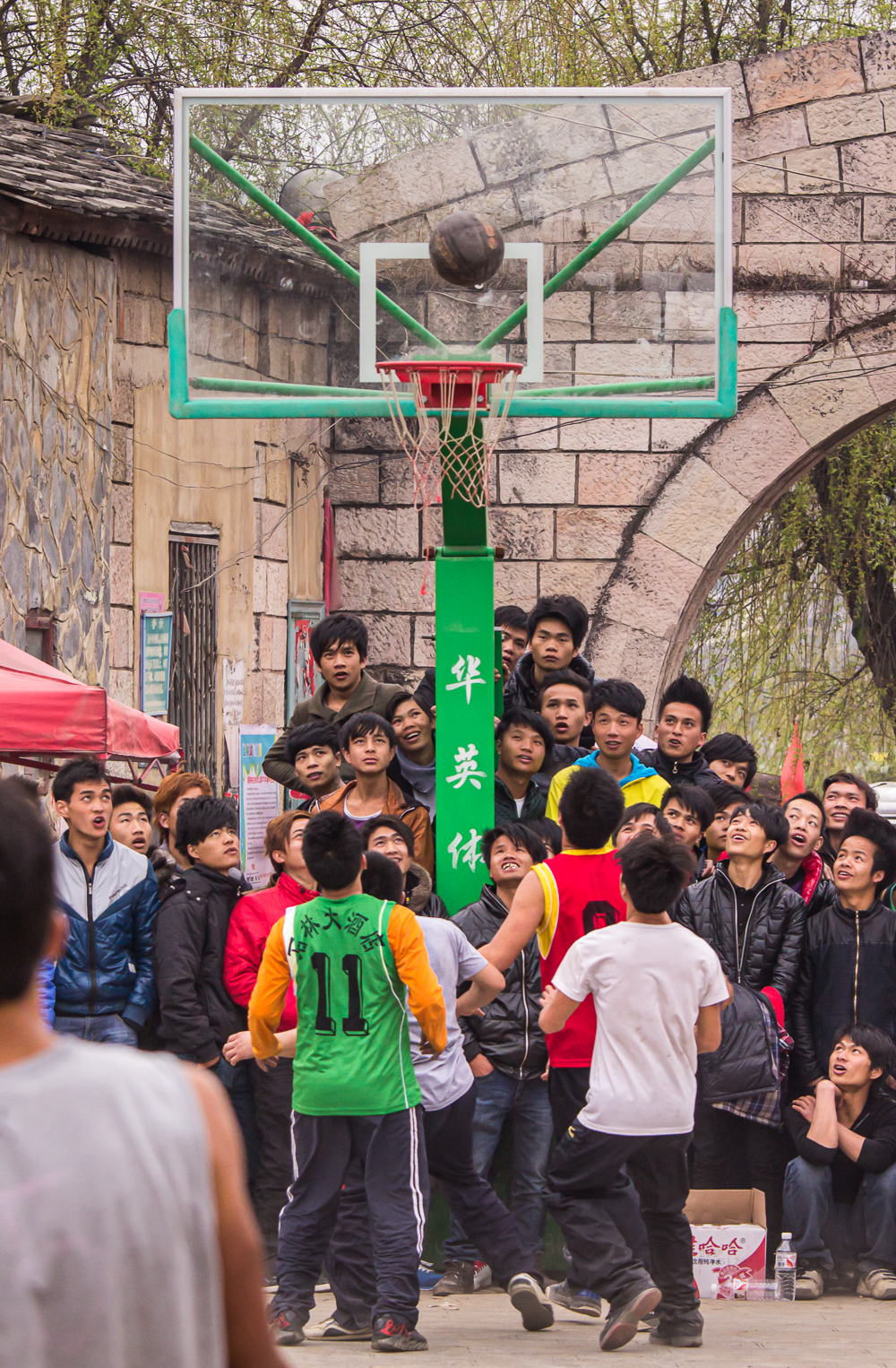 Rural Basketball China, Neil Harris