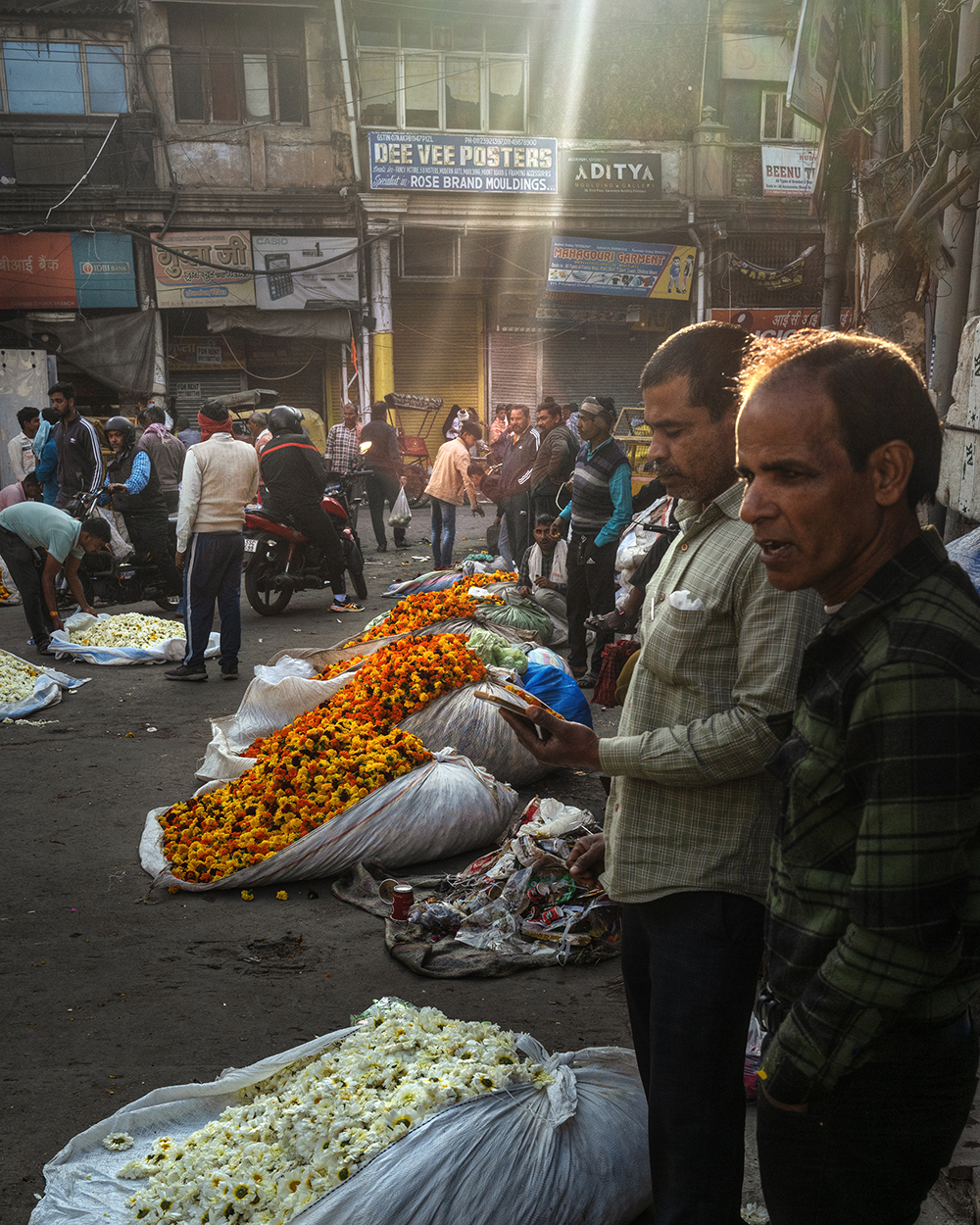 Flower Market Delhi by Andrew Flannigan