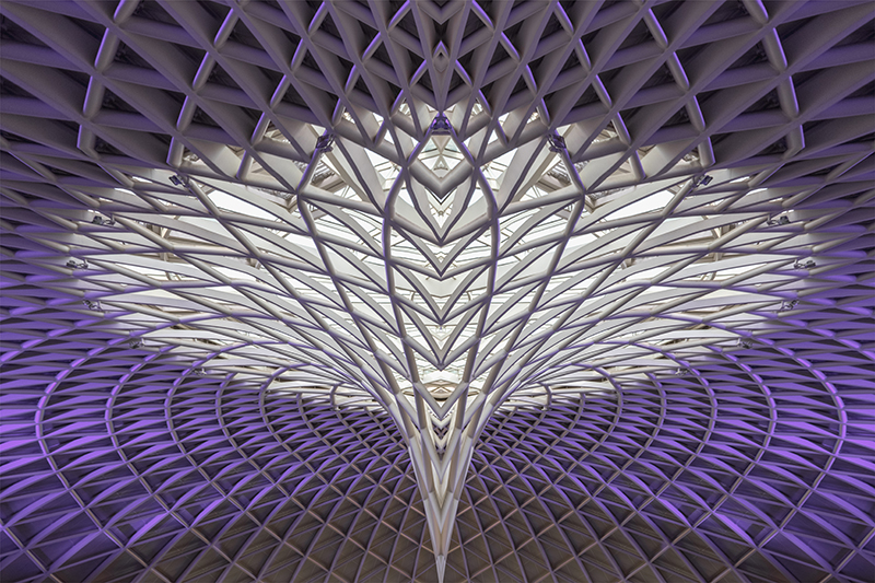 1 Kings Cross Abstract Structure