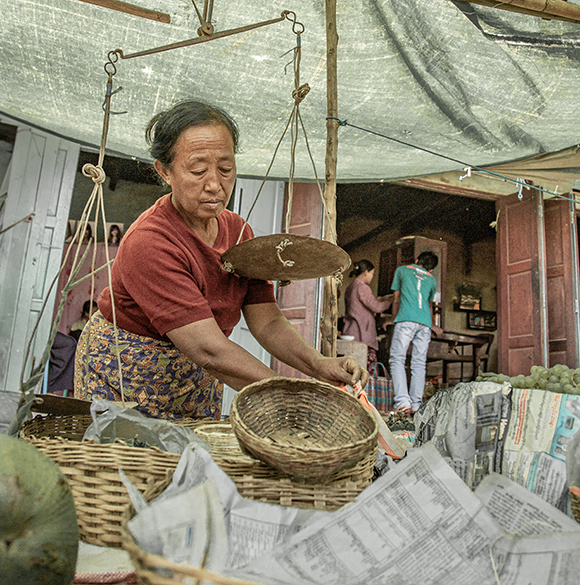 Myanmar Market Lady by David Portwain