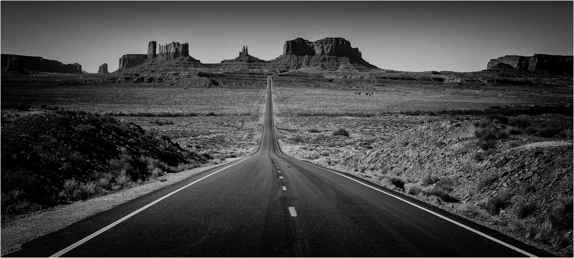 Monument Valley Approach By Graham Snowden