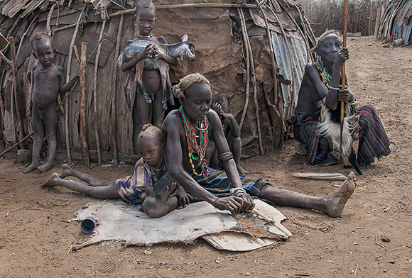 Family Tribal Life 2 Ethiopia