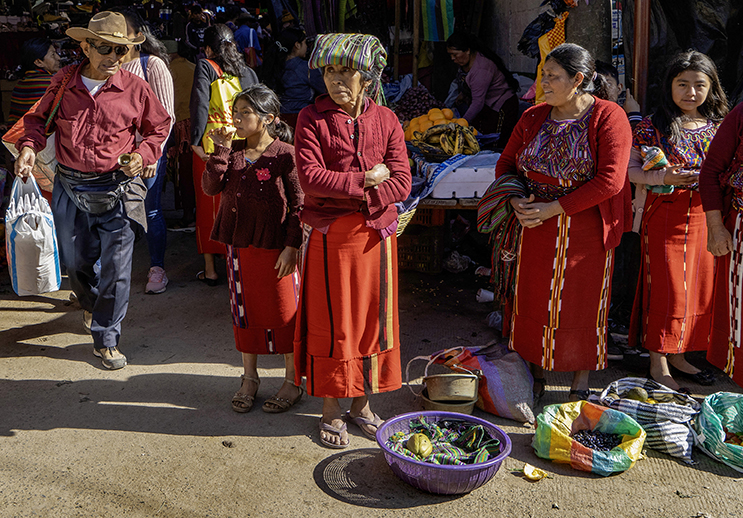 Market Day. Guatemala. Lynda Golightly LRPS