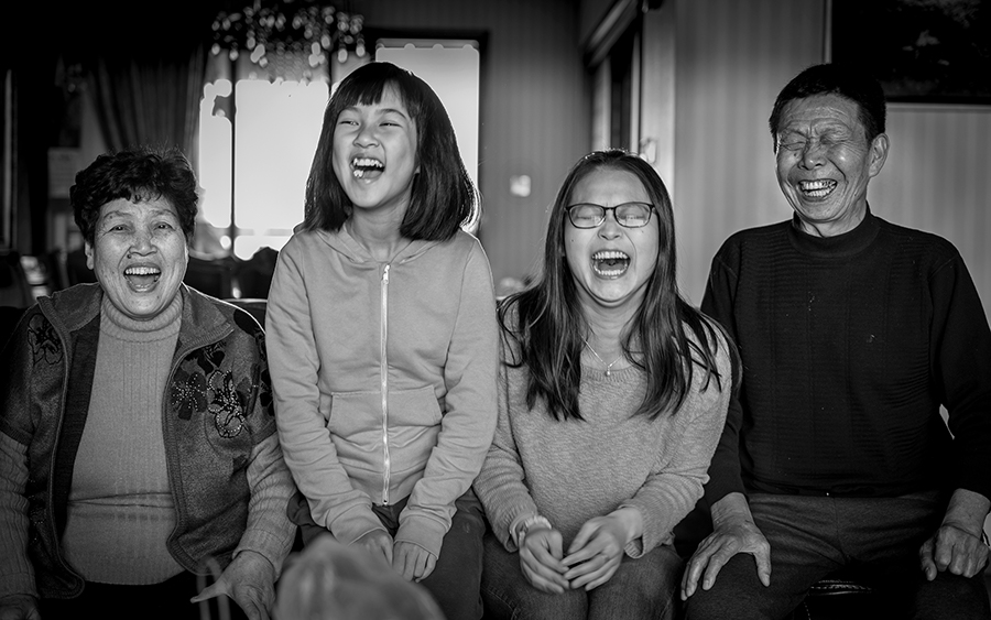 Laugh By Su Liu (China)