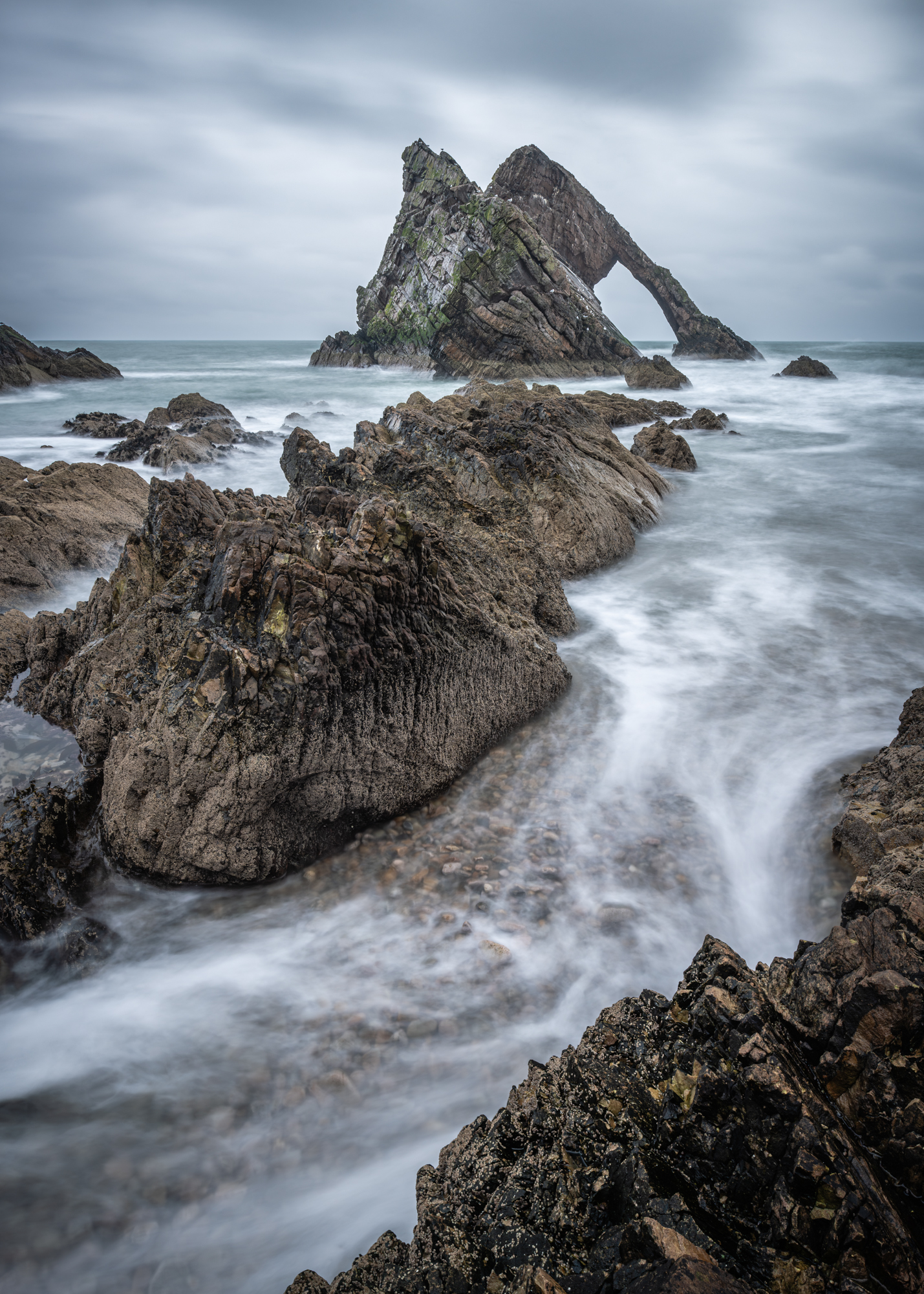 4206318 Peter Harborow 09 Cromarty Stonehaven To Wick Bow Fiddle Rock By Peter Harborow