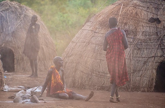 Thumbnail MURSI TRIBE MORNING By George Pearson